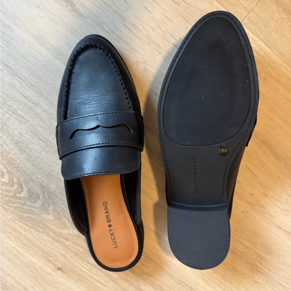 Lucky Brand Classic Black Leather Loafers - Picture 3 of 4
